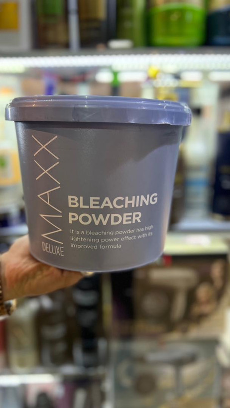 دکلره مکس دلوکس سفید